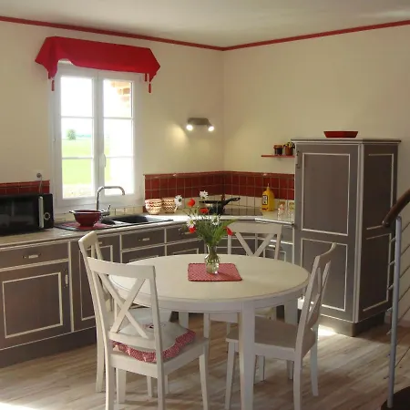 Les Coquelicots Holiday home