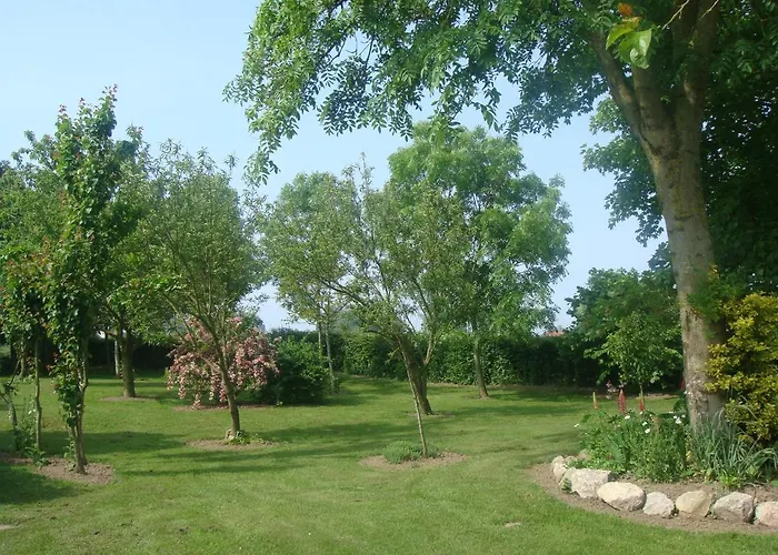 Les Coquelicots Holiday home Nibas